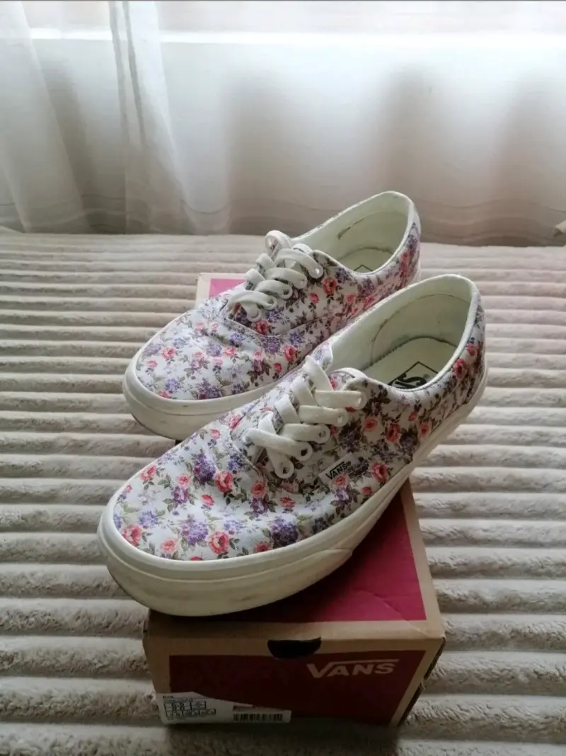 Zapatillas Vans florales - 2