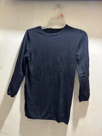 Polera negra de manga larga para mujer - miniatura 1