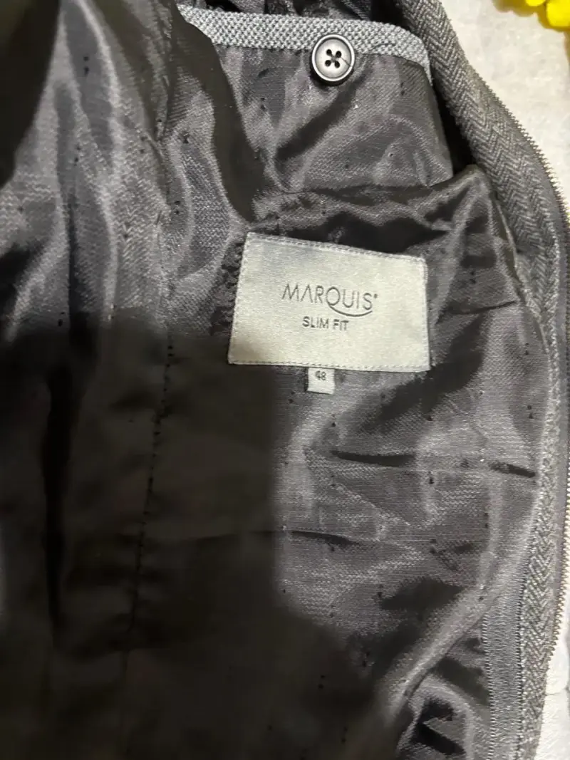 Blazer gris con capucha estilo casual Marquis - 4