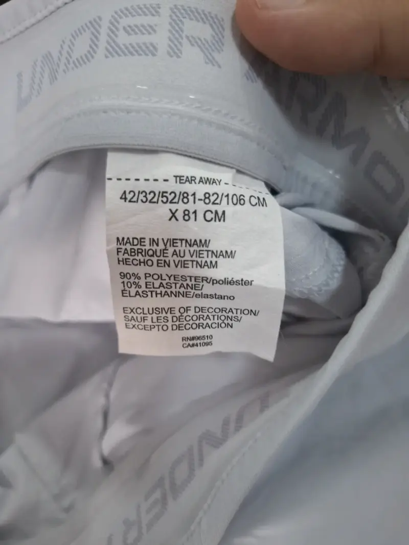 Pantalones blancos Under Armour para hombre - 5