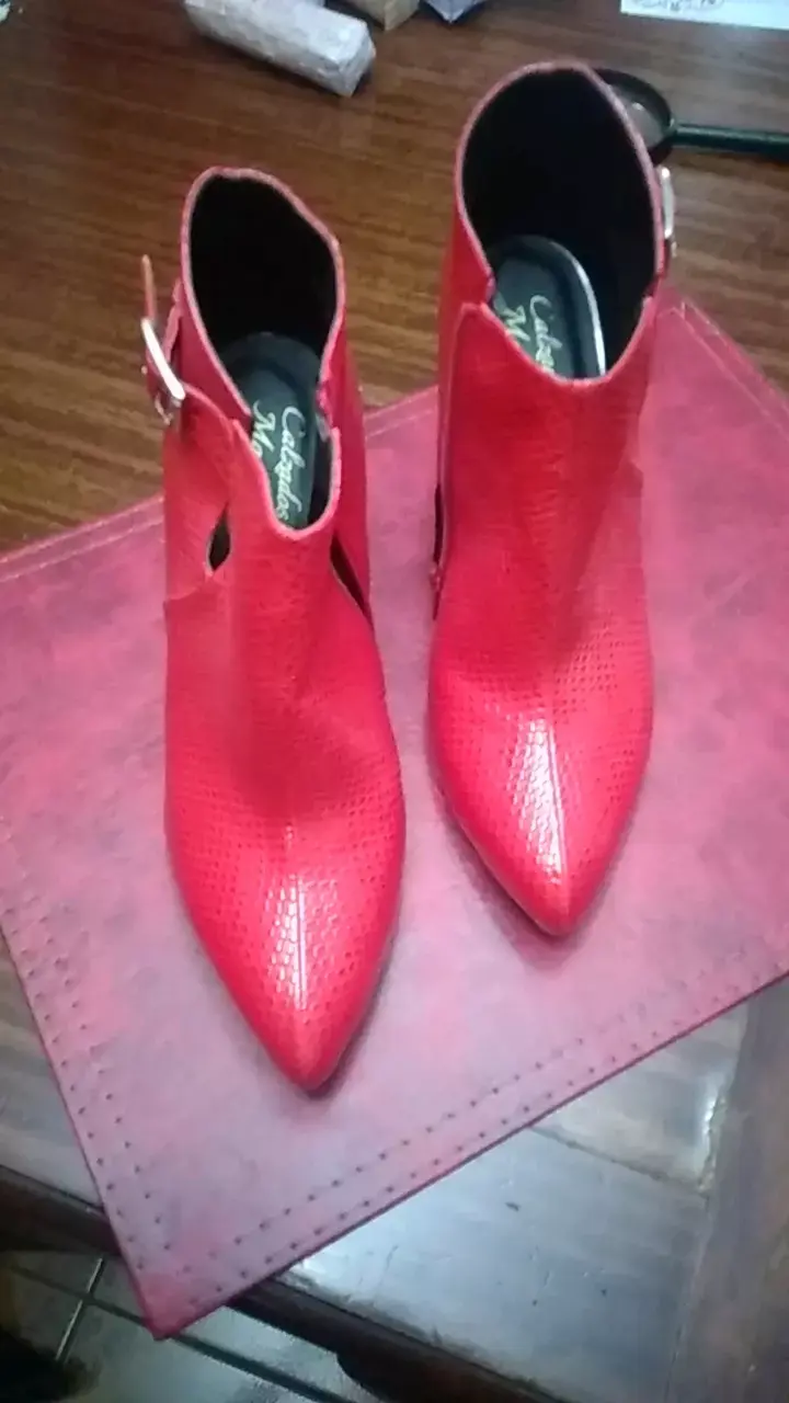 Botines de tacón alto rojos Marinell - 5