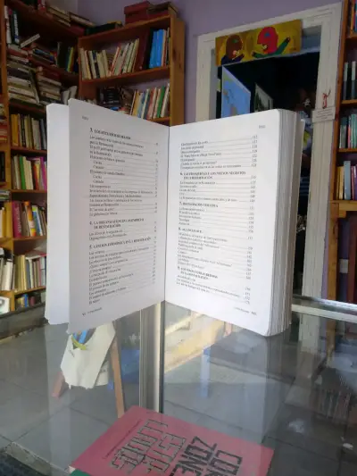 Libro Gestión de Alimentos y Bebidas para Hoteles - miniatura 3