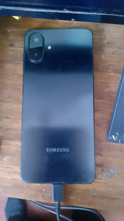 Smartphone Samsung Galaxy A en buen estado - miniatura 1