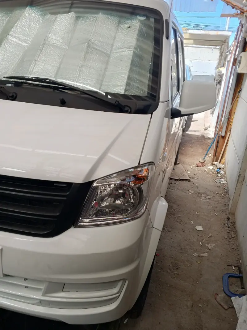 Camioneta blanco DFSK en buen estado - 2
