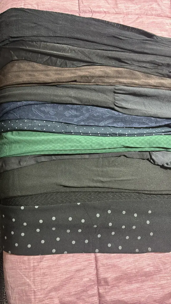 Lote de pantys de mujer en varios colores y diseños - 3