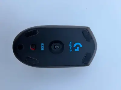 Mouse inalámbrico Logitech G305 negro - miniatura 2