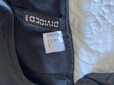Top negro de tirantes H&M Divided - miniatura 3