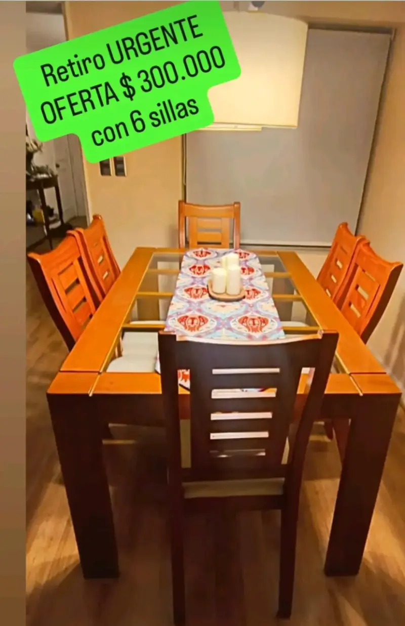 Mesa de Comedor de Madera con Vidrio y 6 Sillas - 1