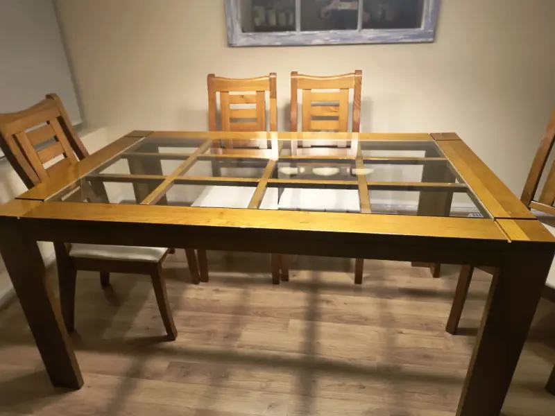Mesa de Comedor de Madera con Vidrio y 6 Sillas - 3