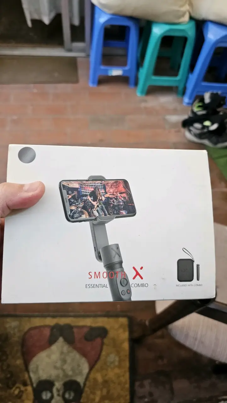 Estabilizador Zhiyun Smooth X Combo para Smartphone - 1