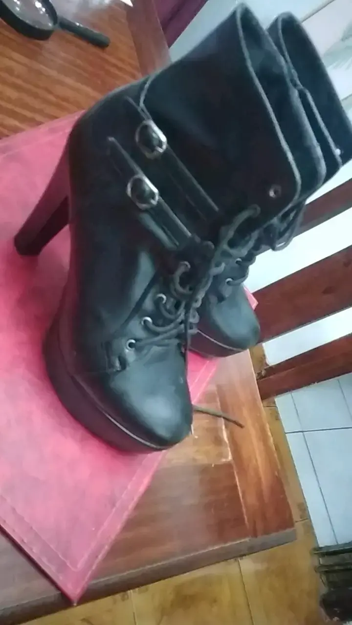 Botines de cuero negro con tacón alto Marinell - 3