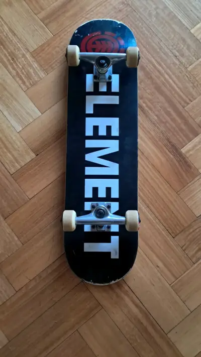 Skateboard Element con ruedas de uretano - miniatura 2