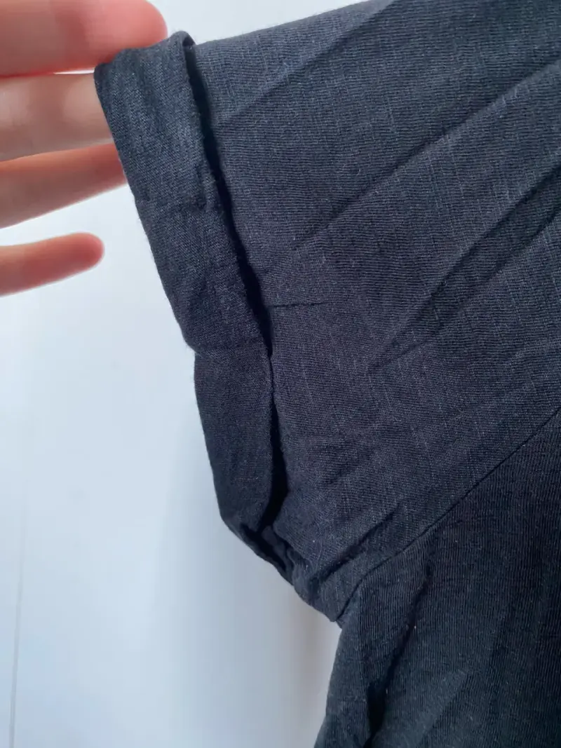 Polera negra básica H&M para mujer - 2