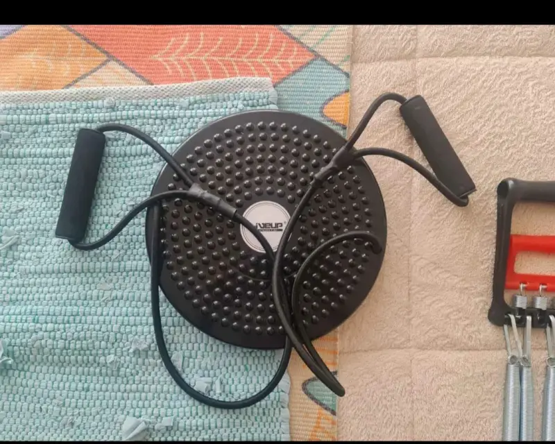 Set de entrenamiento con disco de equilibrio y bandas - 1