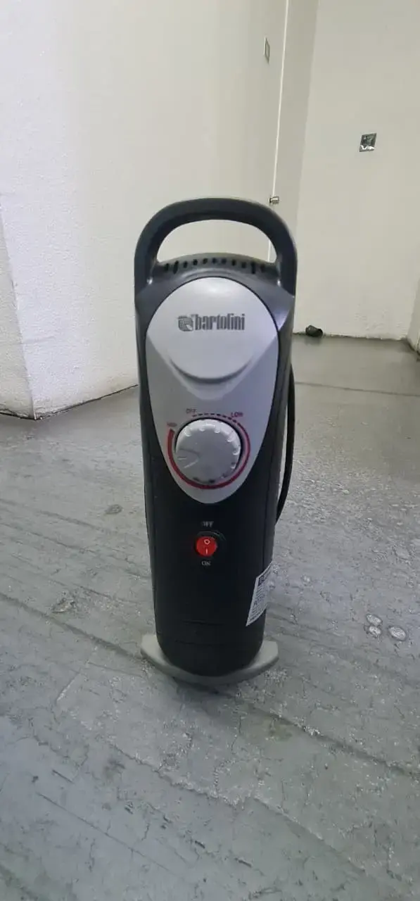 Dispensador de Bebidas de Vidrio con Grifo - 4