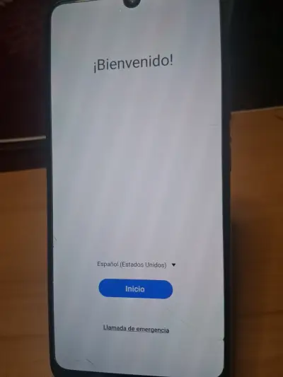 Smartphone Samsung Galaxy con pantalla grande - miniatura 1