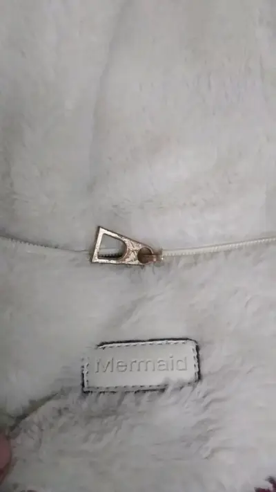 Mochila peluda blanca Mermaid - miniatura 1
