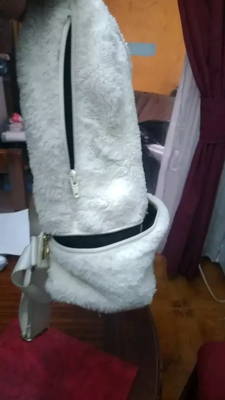 Mochila peluda blanca Mermaid - 5