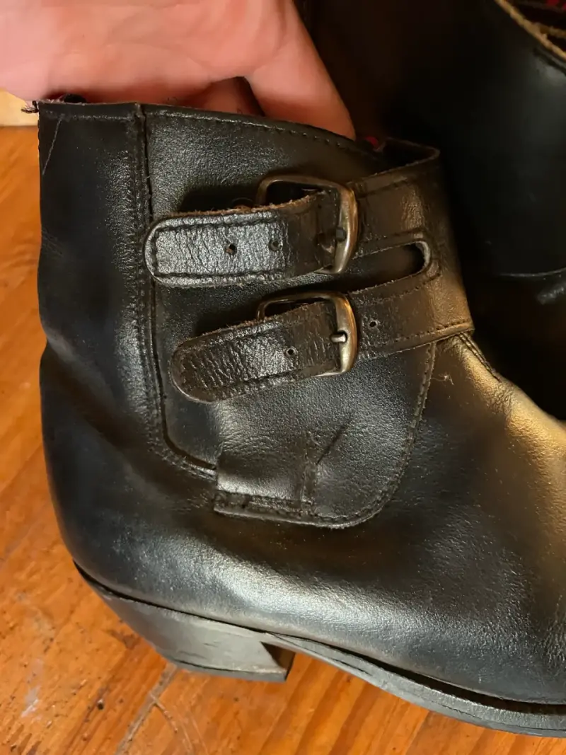 Botines de cuero negro con hebillas - 2