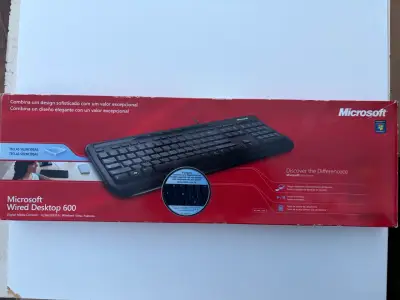 Teclado USB Microsoft Wired Desktop 600 - miniatura 3