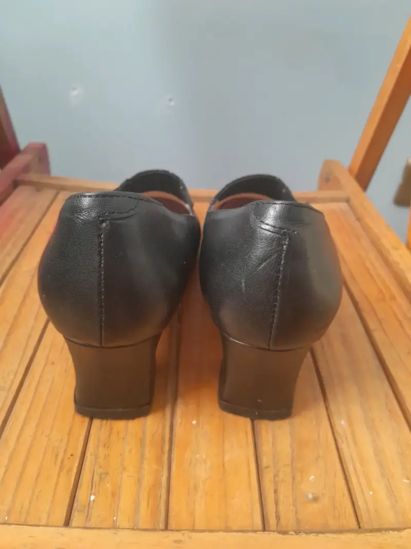 Zapatos de tacón bajo negros - 5