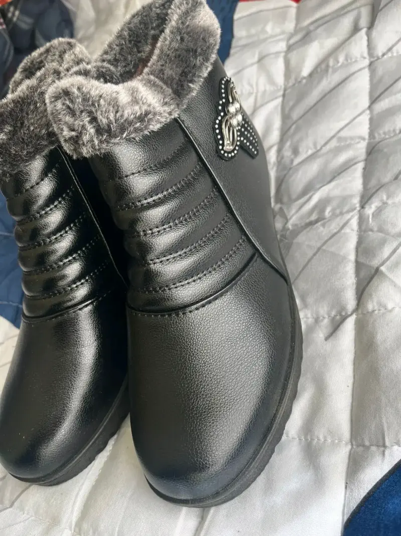 Botines de cuero negro con forro de piel sintética - 2