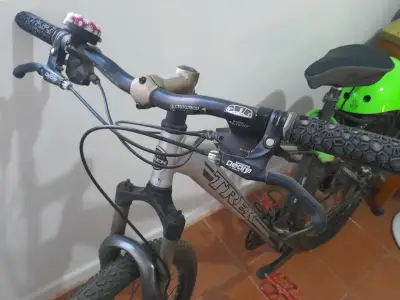 Bicicleta Trek Serie 4 Alpha Aluminium +Accesorios - miniatura 4