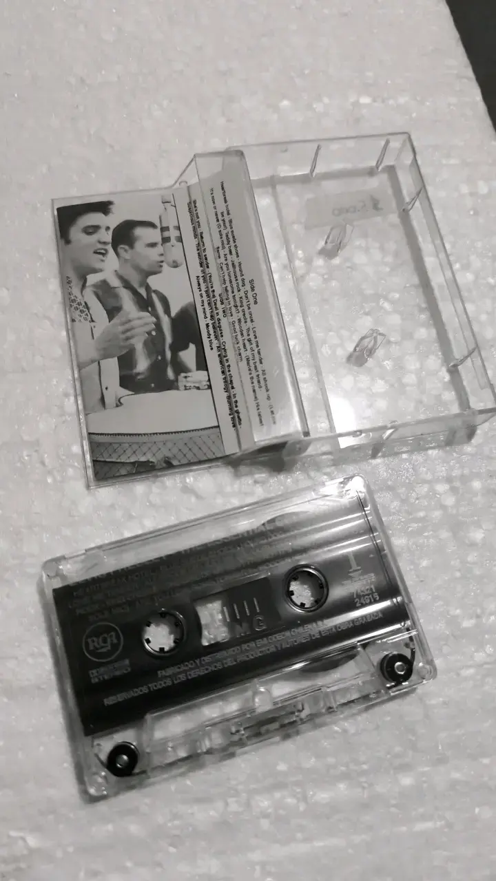Cassette de Elvis The Essential Collection - 2