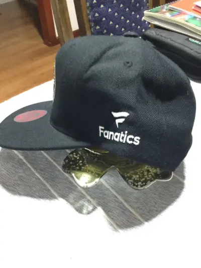 Gorra negra NBA Mitchell & Ness edición especial - miniatura 2