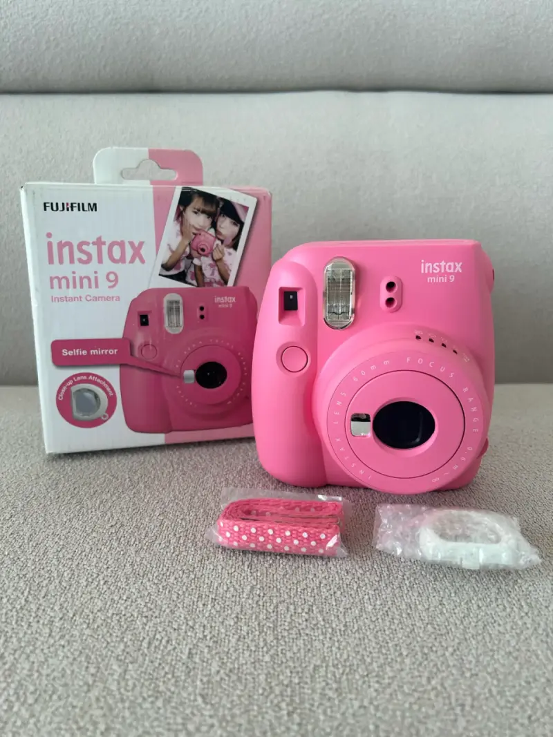 Cámara instantánea Fujifilm Instax Mini 9 rosa