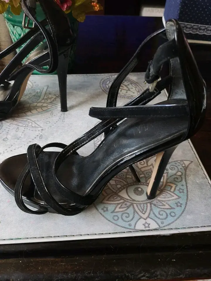 Sandalias de tacón alto negras elegantes TALLA 34! - 1