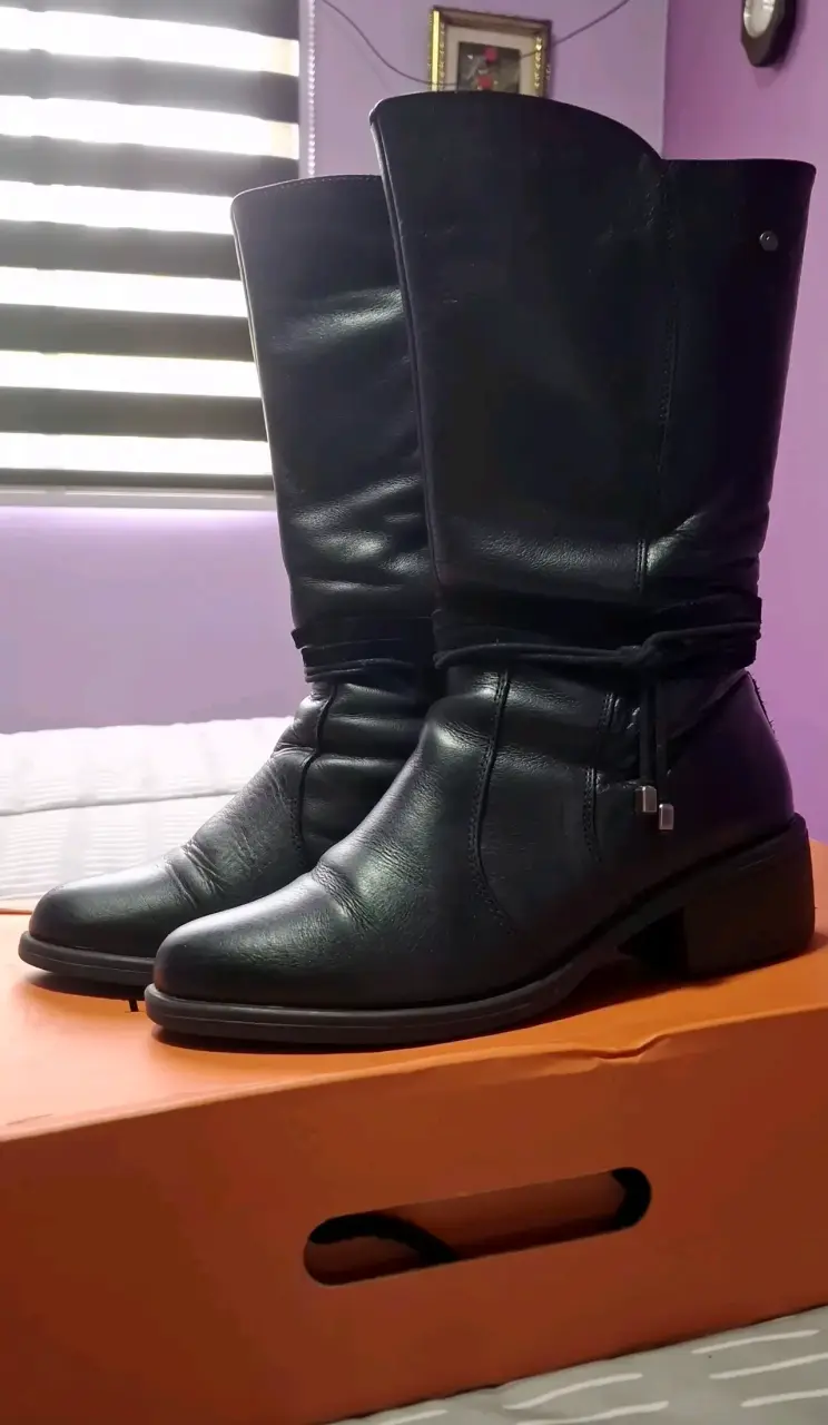 Botas de cuero negras Carducci para mujer - 1