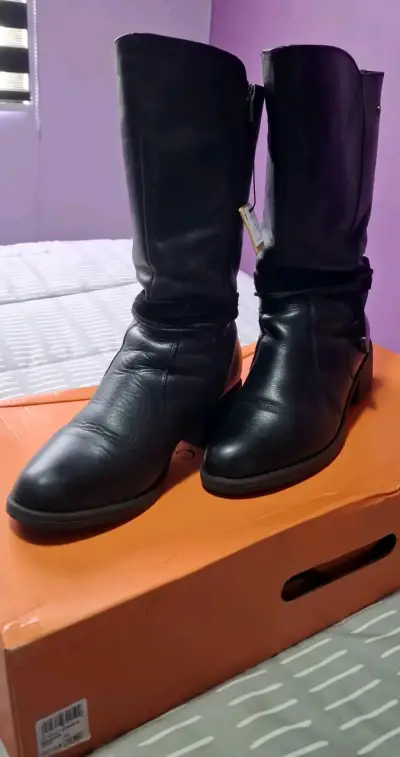 Botas de cuero negras Carducci para mujer - miniatura 4