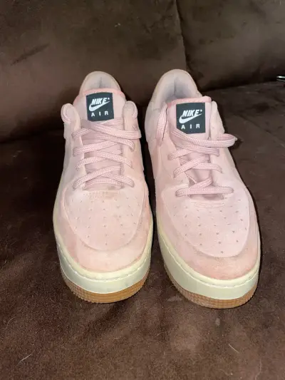 Zapatillas Nike Air Force 1 Rosadas Mujer - miniatura 2