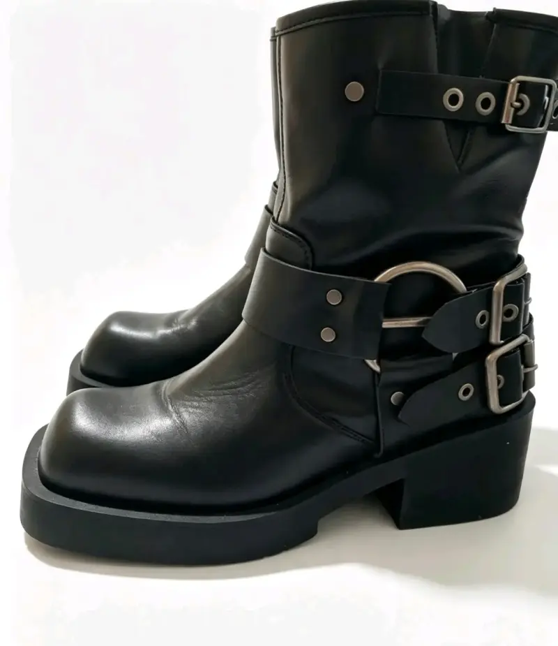Botas negras de cuero CMoran originales - 3