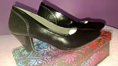 Zapatos de Tacón Negro Alquimia Elegantes - miniatura 6