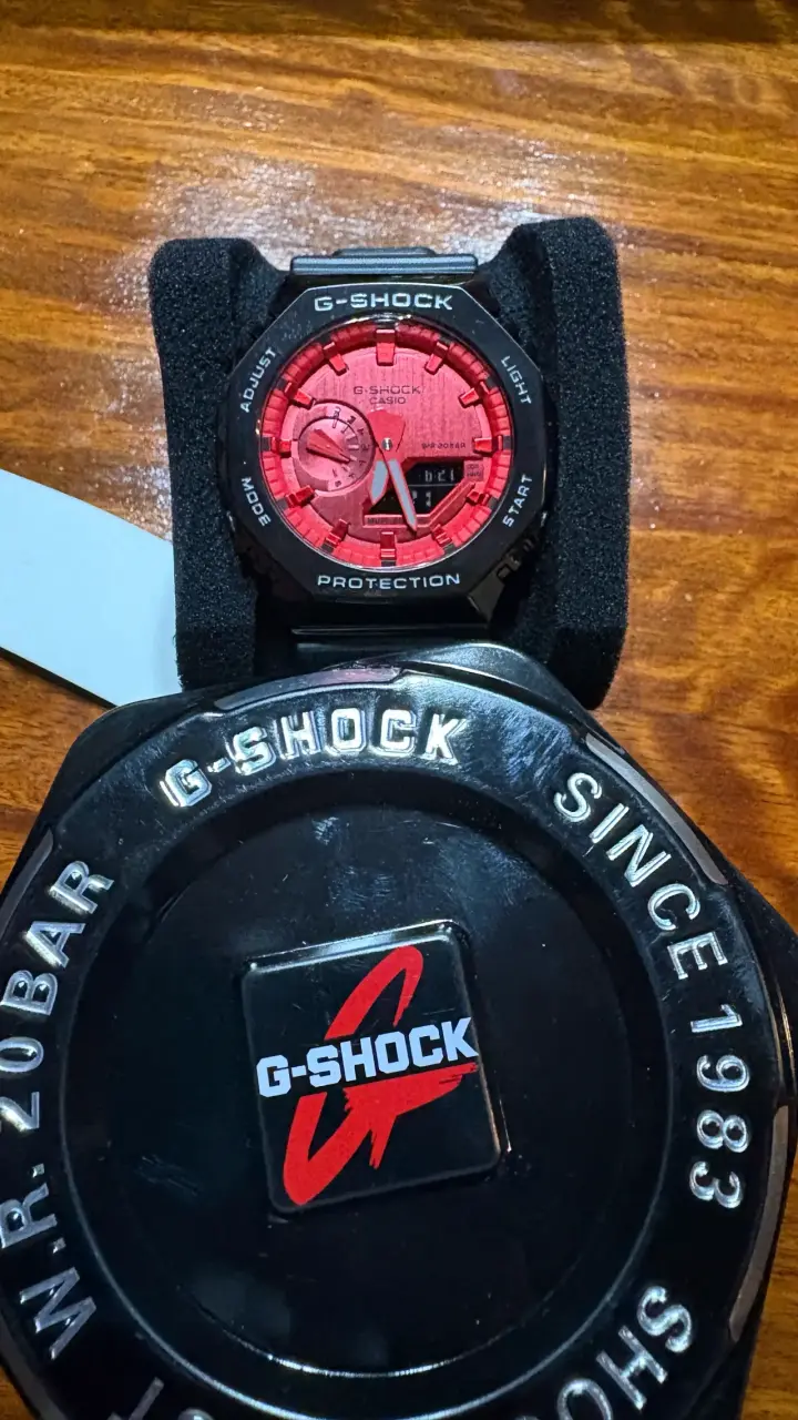 Reloj Casio G-Shock rojo RPK resistente al agua - 1