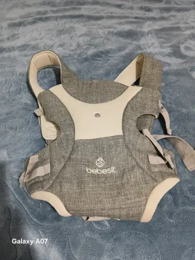 Portabebés ergonómico Bebesit gris - miniatura 1