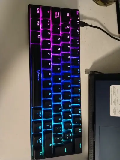 Teclado mecánico RGB Pegasusum Aton II - miniatura 1