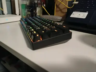 Teclado mecánico RGB Pegasusum Aton II - miniatura 2