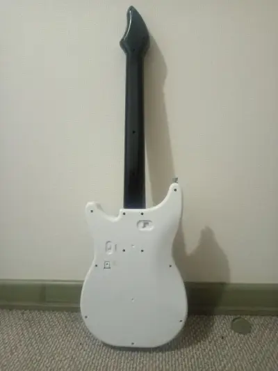 Guitarra Guitar Hero para PC (MODEADA) - miniatura 4