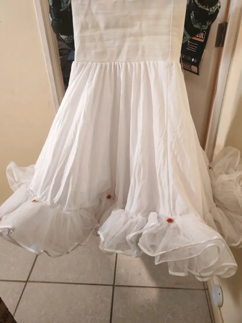 Falso de cueca blanco con detalles florales - 1