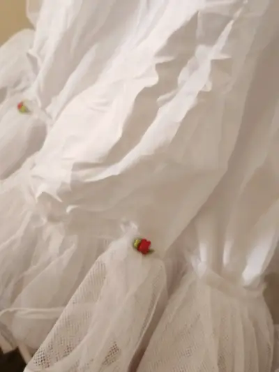 Falso de cueca blanco con detalles florales - miniatura 2