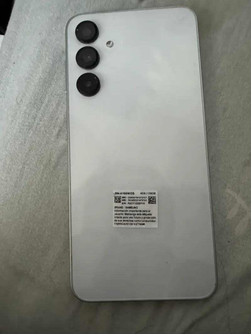 Smartphone Samsung Galaxy A16 128GB Blanco - 1