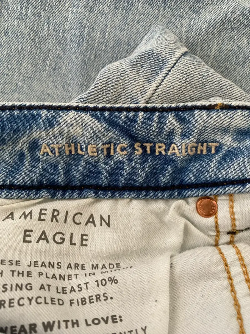 Jeans American Eagle Athletic Straight azul claro - 3