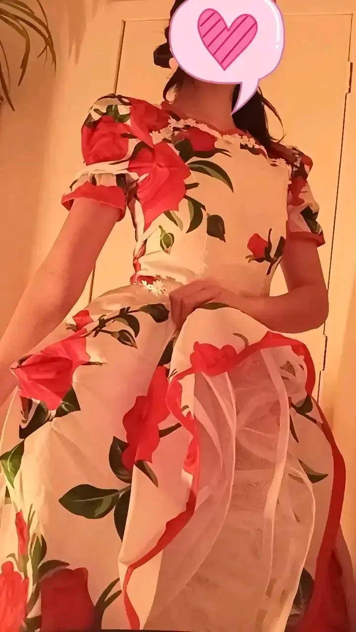 Vestido huasa blanco y rojo