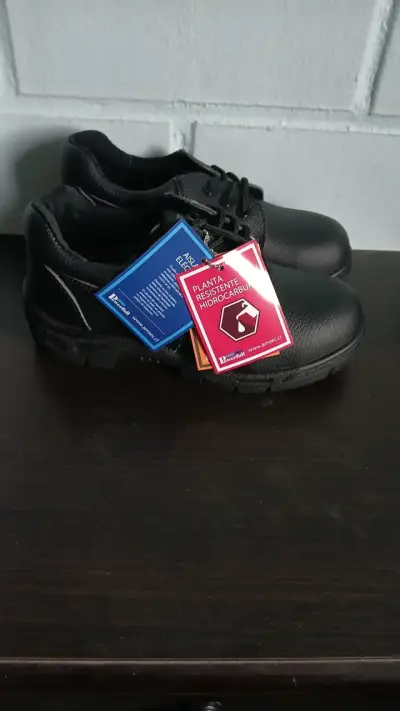 Zapatos de seguridad negros Powerfull resistentes - miniatura 1