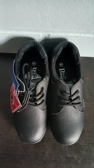Zapatos de seguridad negros Powerfull resistentes - miniatura 2