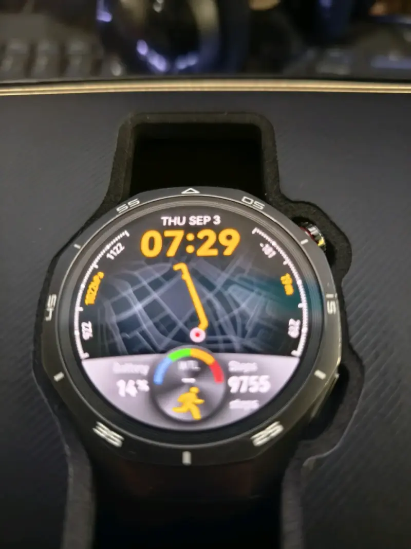 Huawei GT 5 Pro - 4