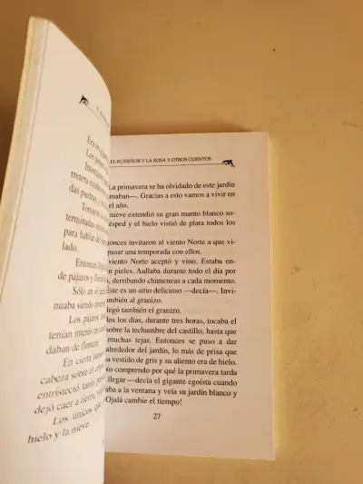 Libro 'El Ruiseñor y la Rosa' de Oscar Wilde - miniatura 3